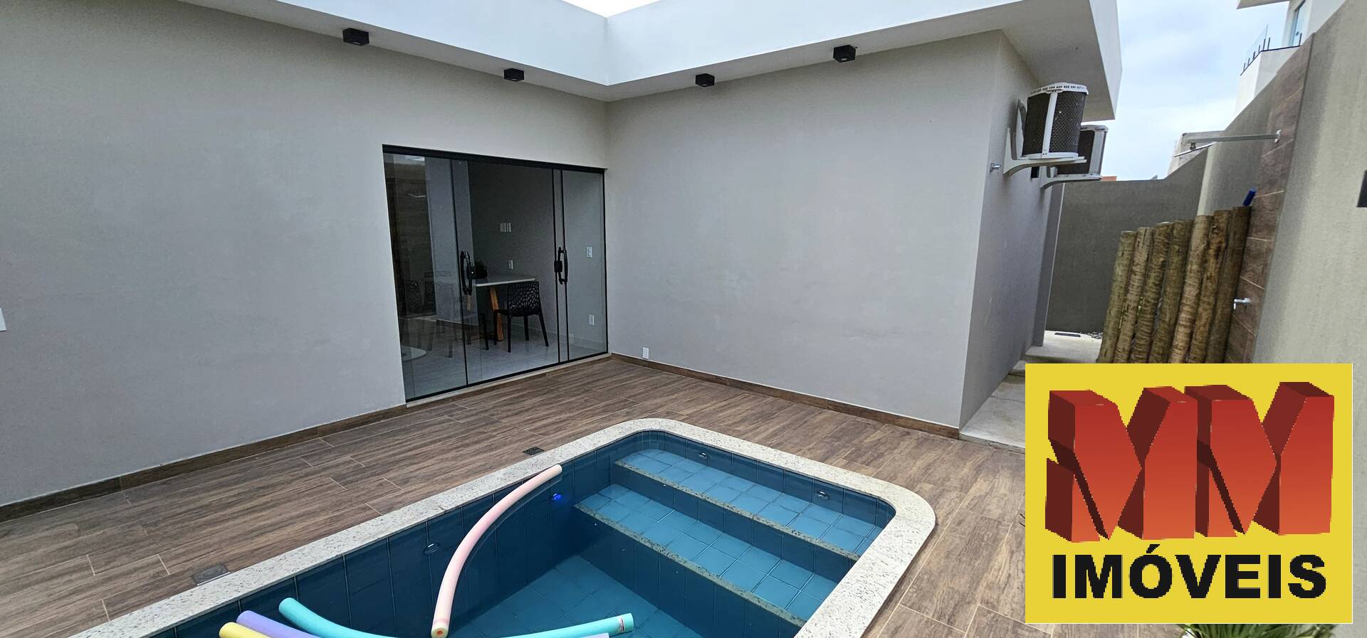 Casa de Condomínio para alugar com 3 quartos, 156m² - Foto 14