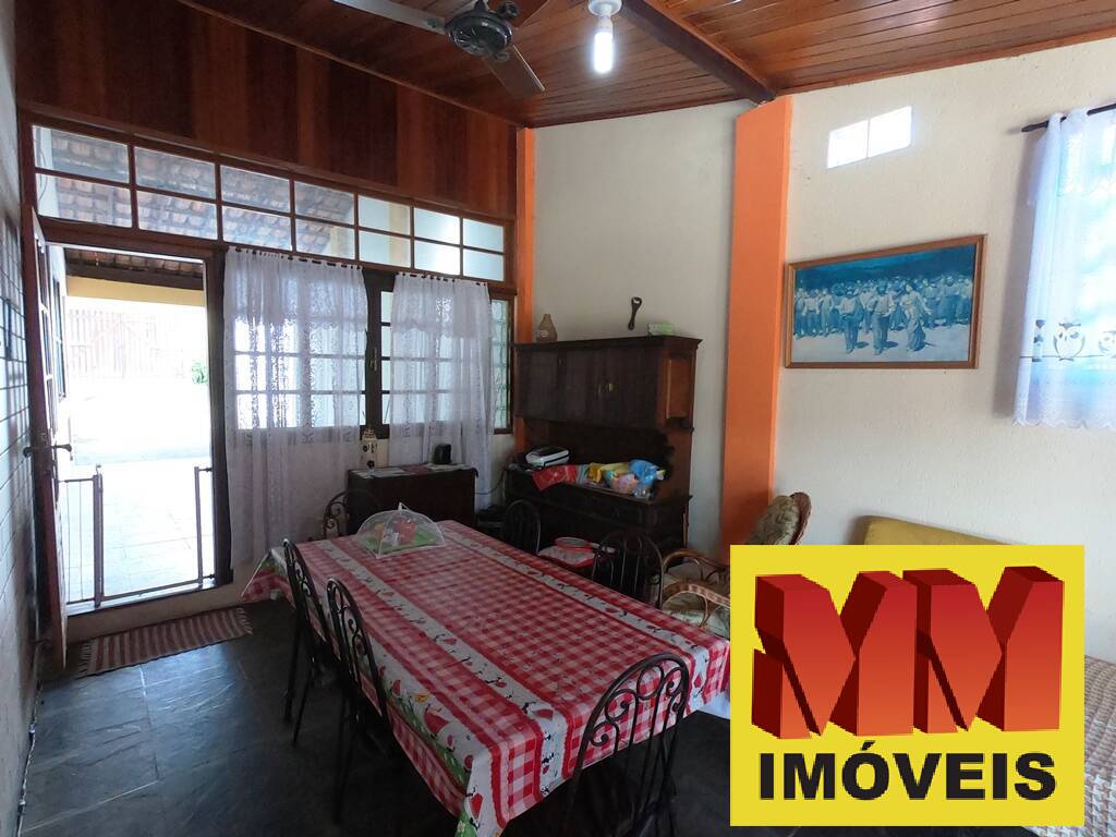 Casa à venda com 4 quartos, 150m² - Foto 19