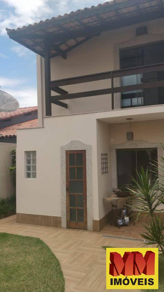 Casa para alugar com 5 quartos, 300m² - Foto 13