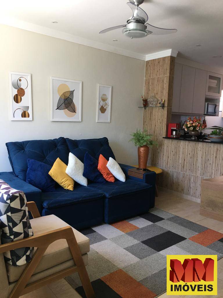 Casa à venda com 2 quartos, 70m² - Foto 7