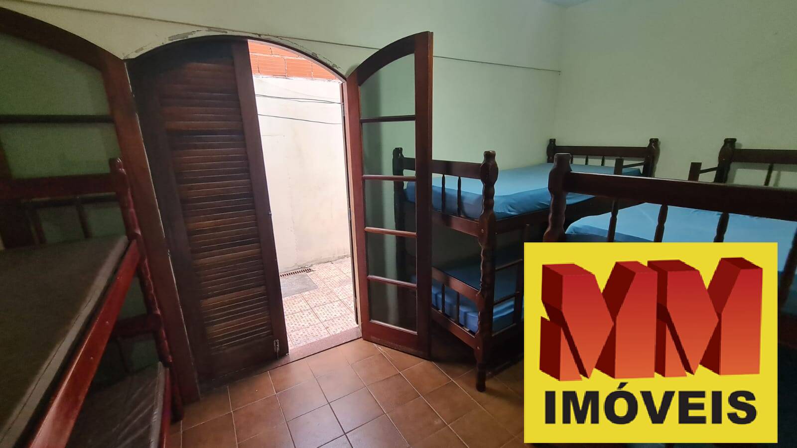 Casa à venda com 10 quartos, 258m² - Foto 26