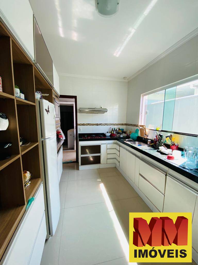 Casa à venda com 3 quartos, 150m² - Foto 17