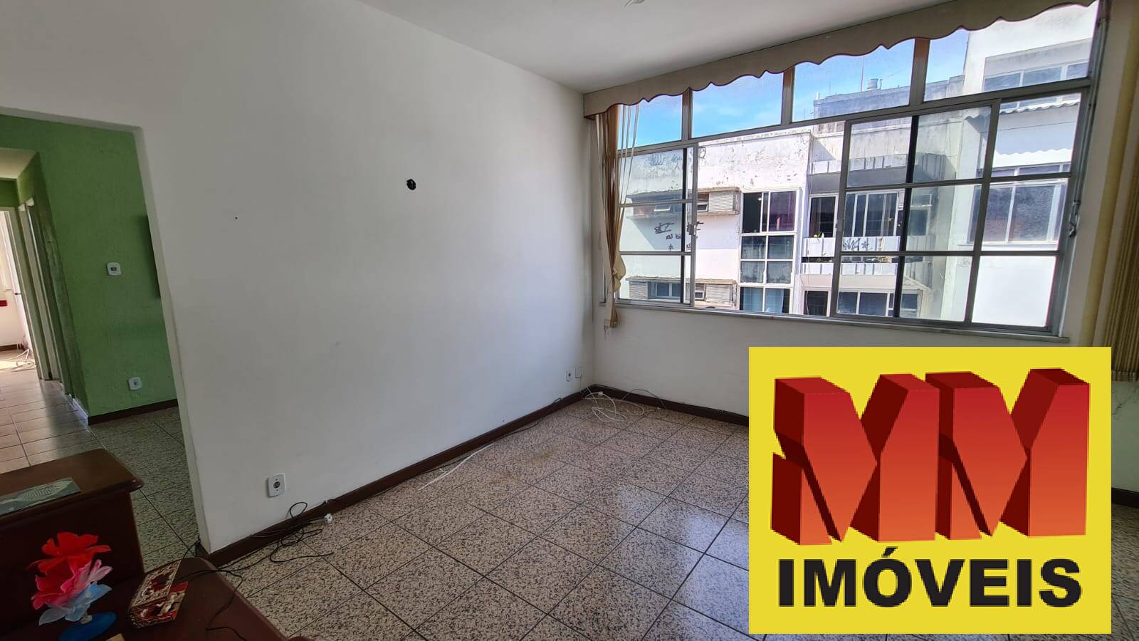 Apartamento à venda com 2 quartos, 94m² - Foto 8