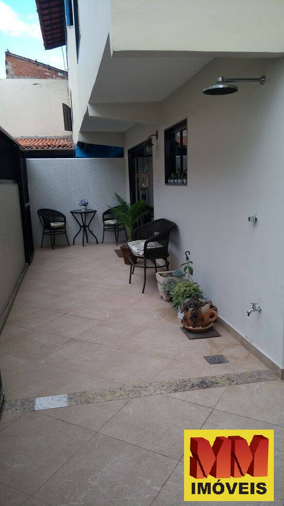 Casa de Condomínio à venda com 3 quartos, 180m² - Foto 23