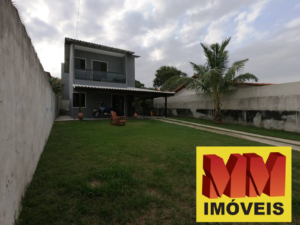 Casa à venda com 3 quartos, 150m² - Foto 2