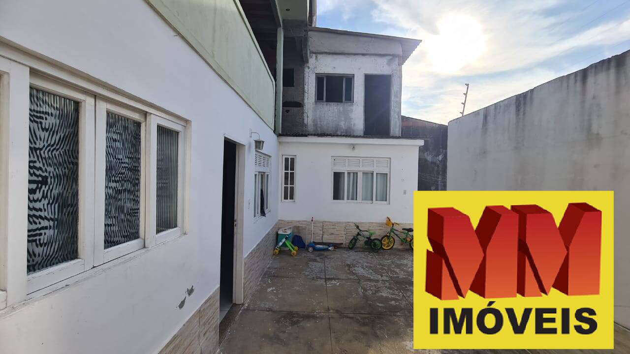 Casa à venda com 6 quartos, 178m² - Foto 24