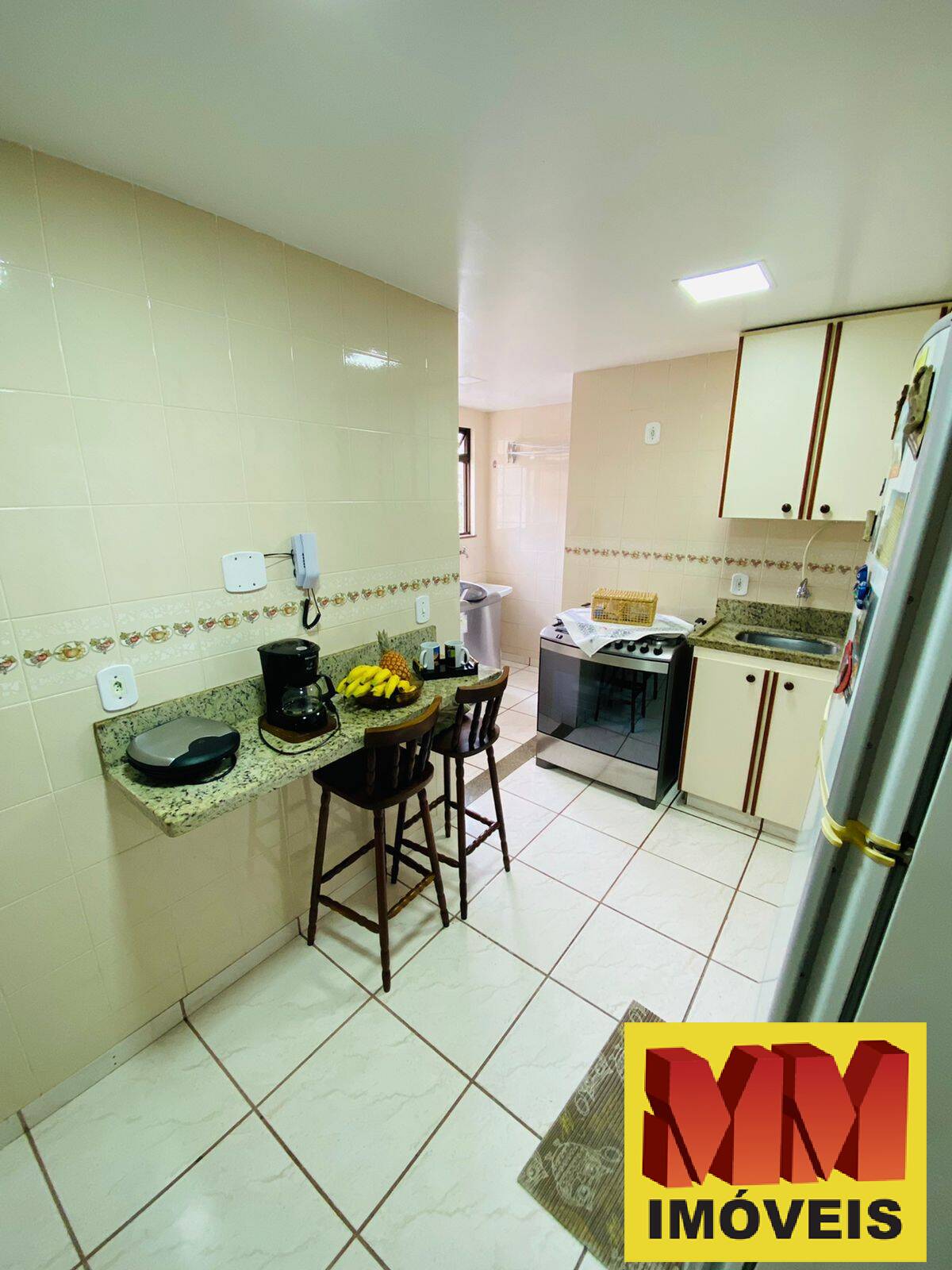 Apartamento à venda com 2 quartos, 140m² - Foto 3