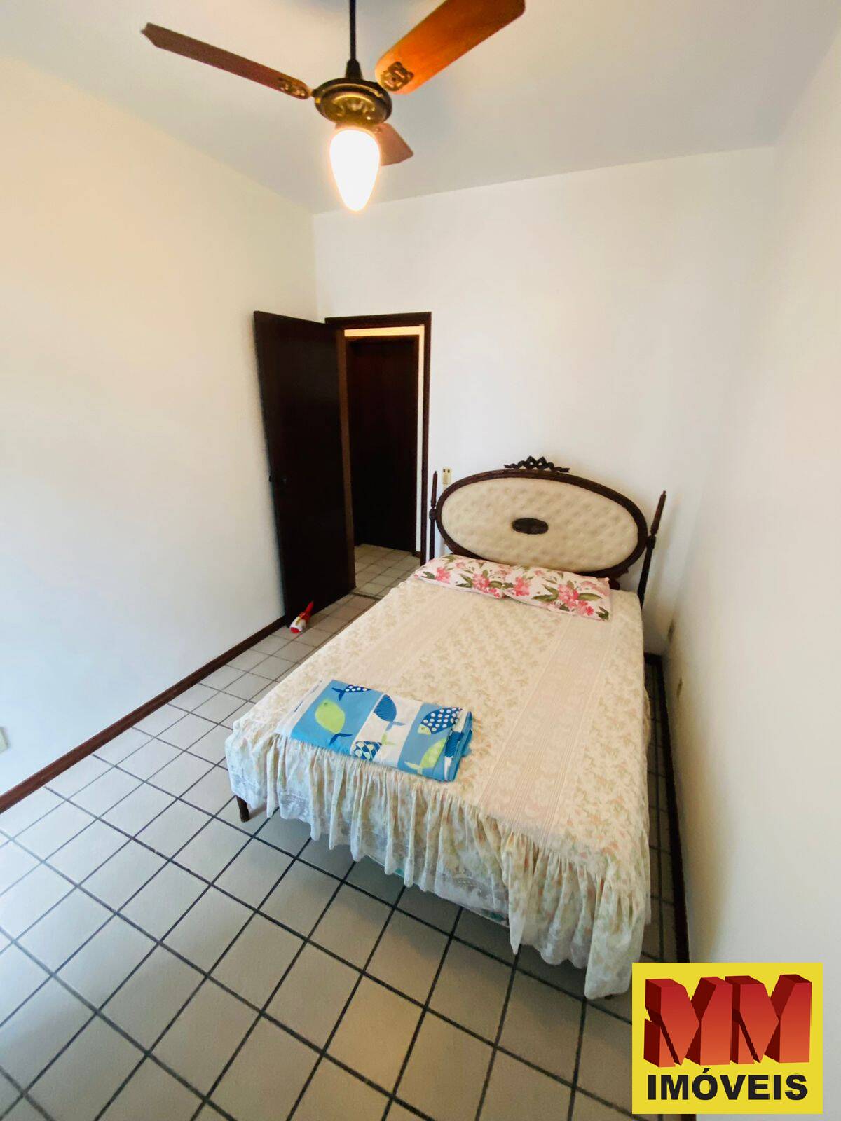 Apartamento à venda com 2 quartos, 75m² - Foto 20