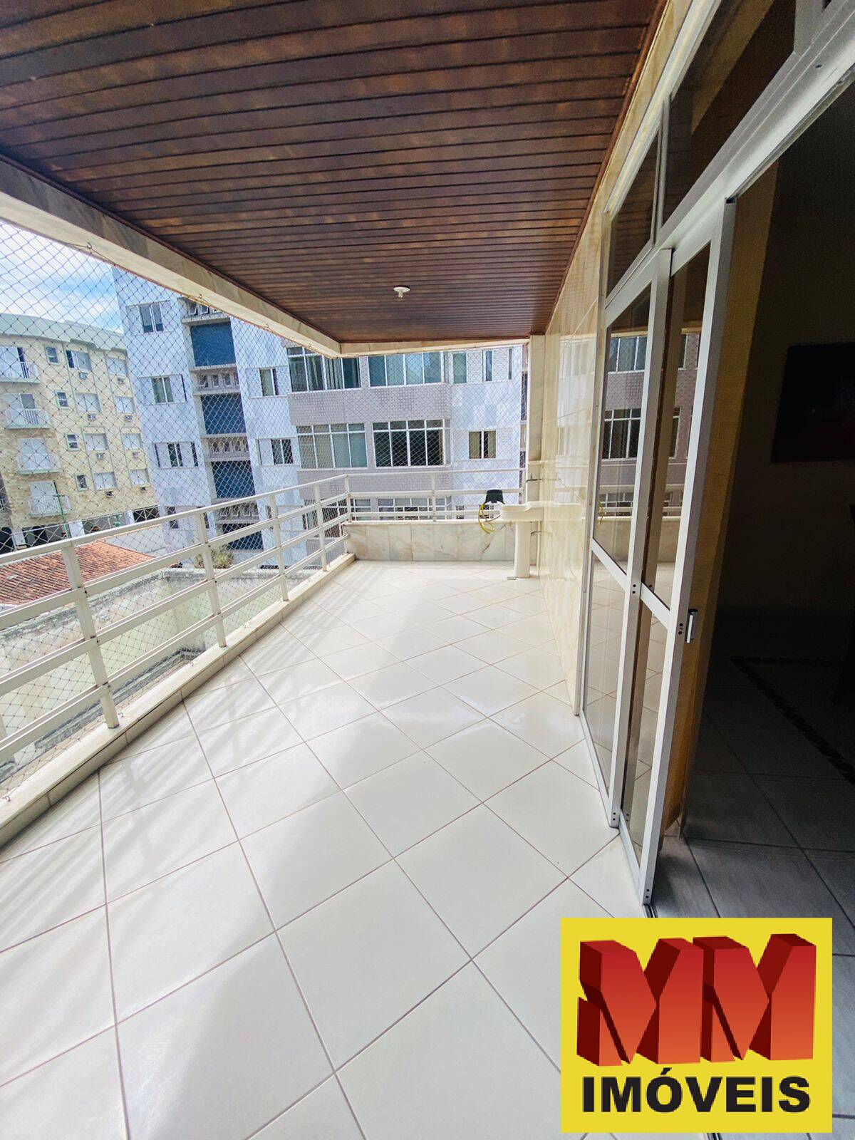 Apartamento à venda com 3 quartos, 180m² - Foto 19