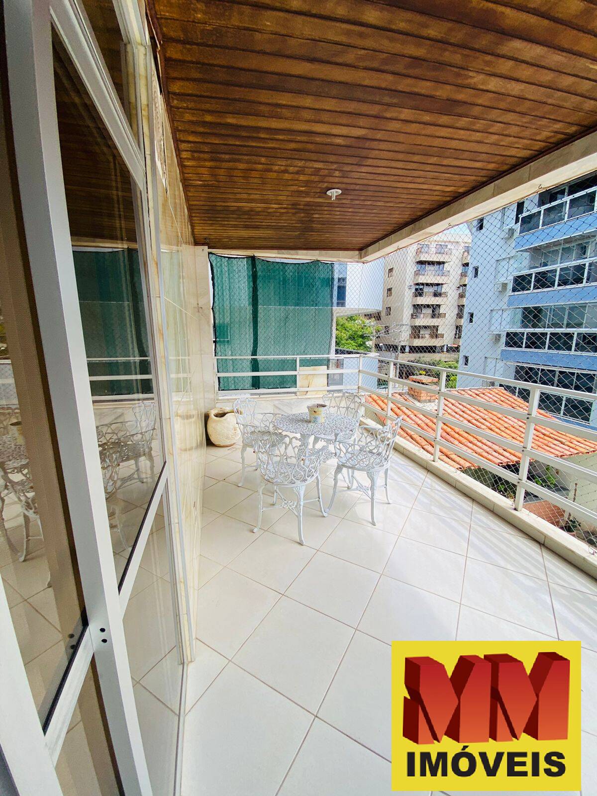 Apartamento à venda com 3 quartos, 180m² - Foto 18