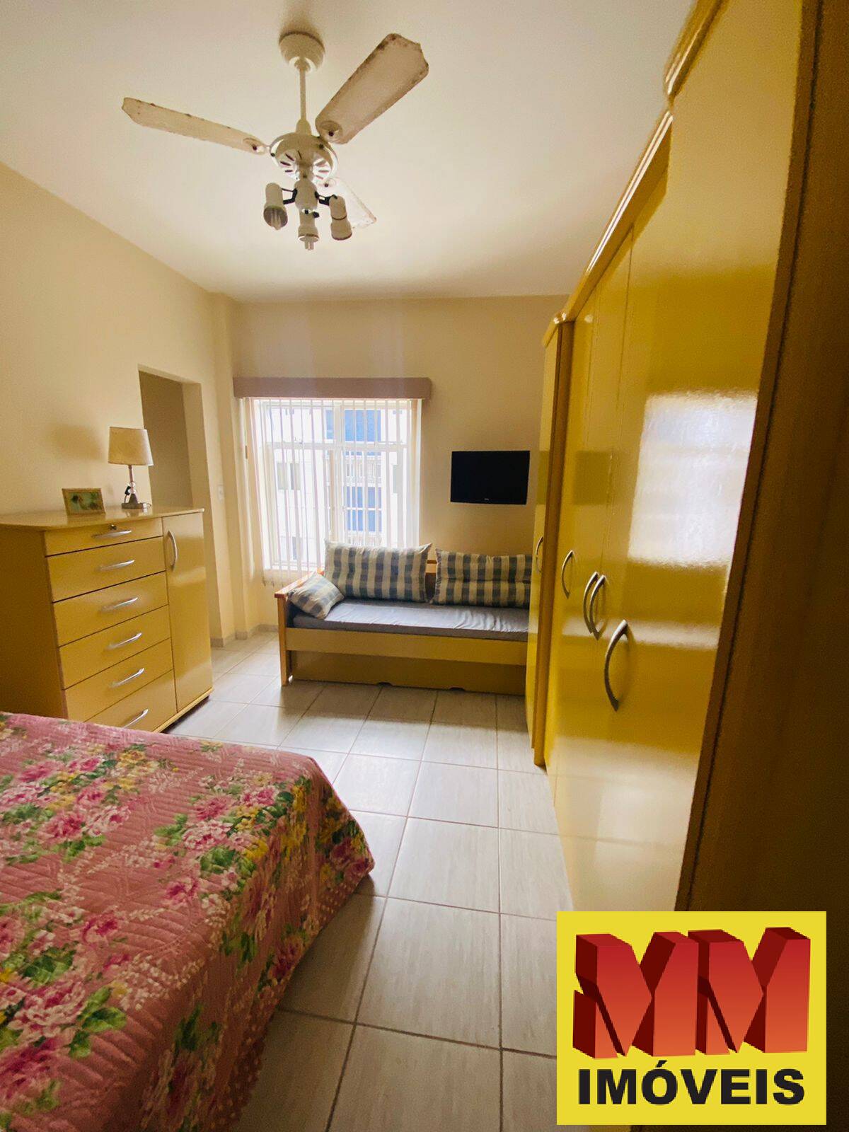 Apartamento à venda com 3 quartos, 180m² - Foto 32