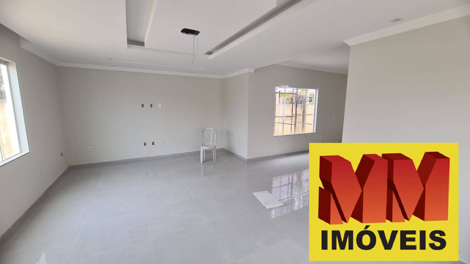 Casa de Condomínio à venda com 4 quartos, 209m² - Foto 4