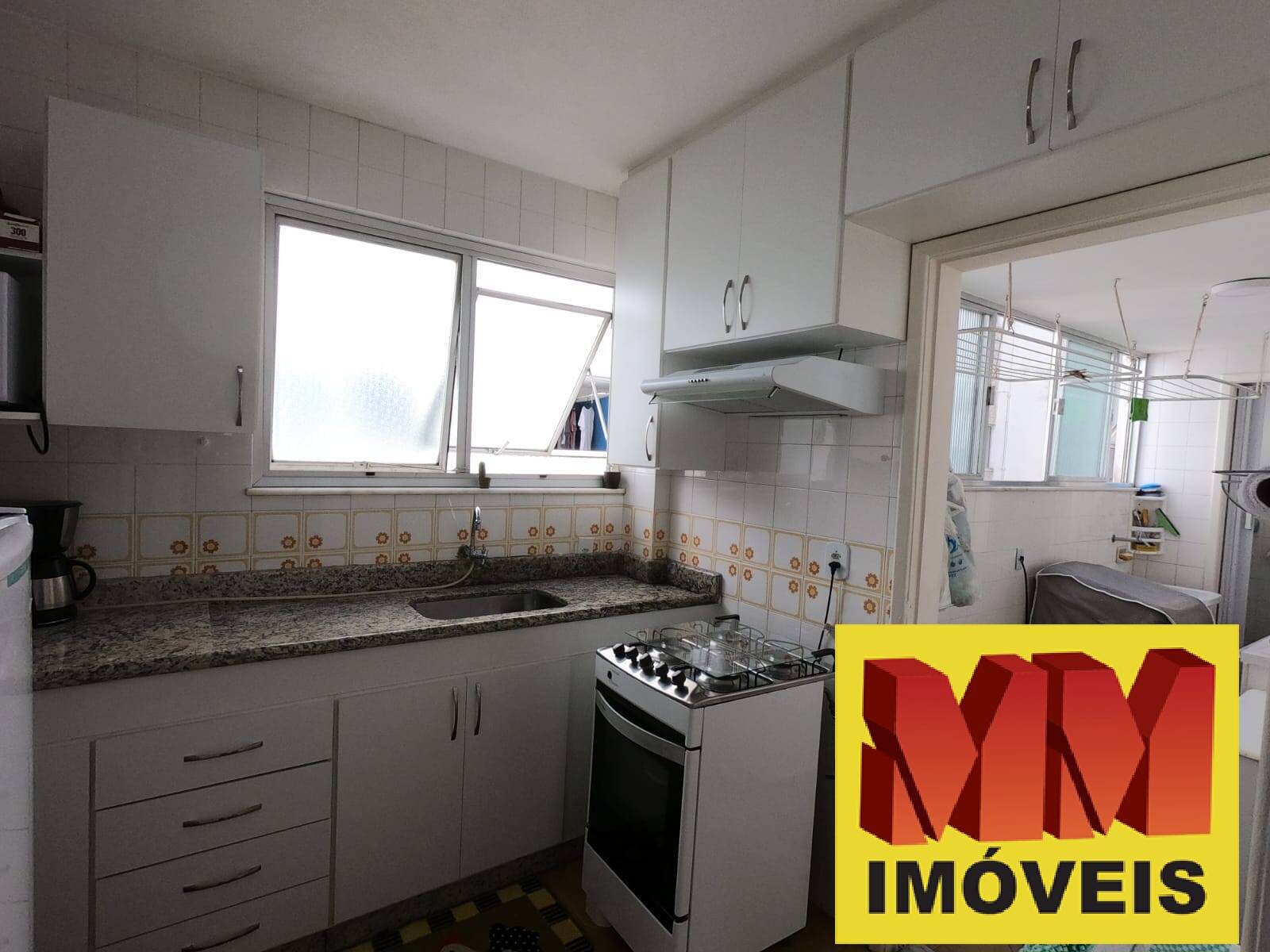 Apartamento à venda com 2 quartos, 70m² - Foto 5