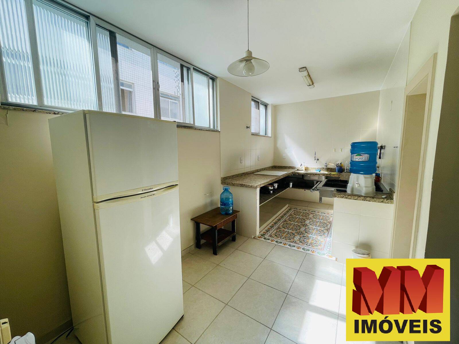 Apartamento à venda com 2 quartos, 80m² - Foto 7