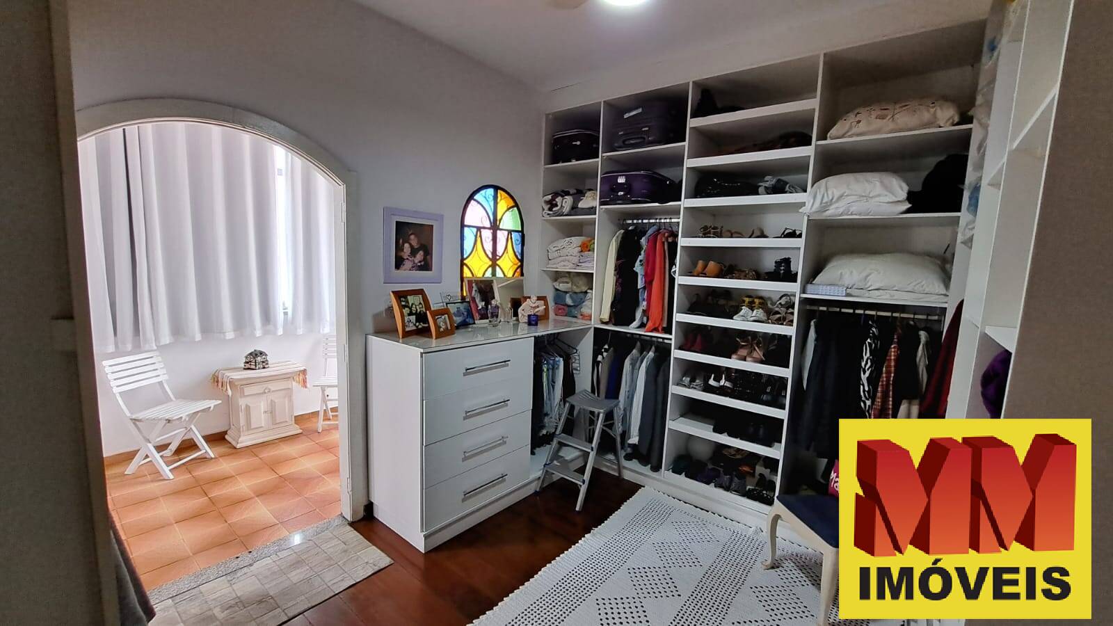 Casa à venda com 4 quartos, 342m² - Foto 30