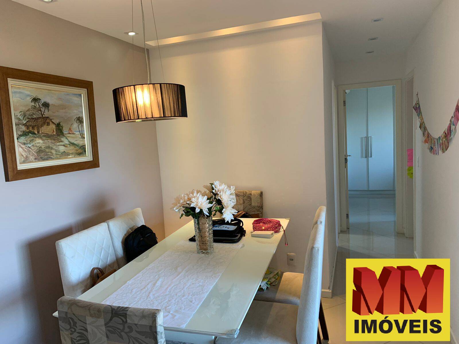 Apartamento à venda com 2 quartos, 93m² - Foto 2