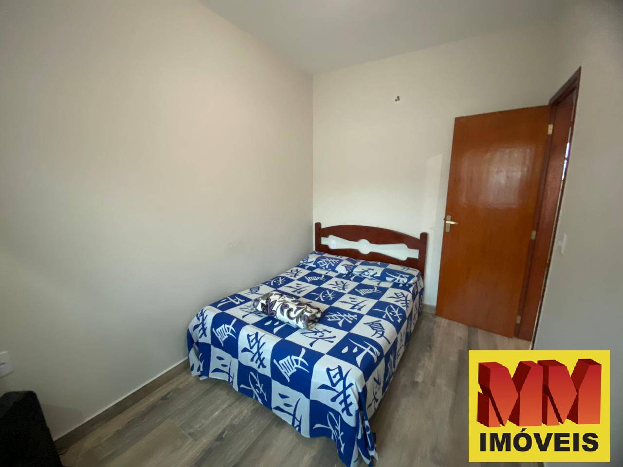 Casa à venda com 2 quartos, 70m² - Foto 19