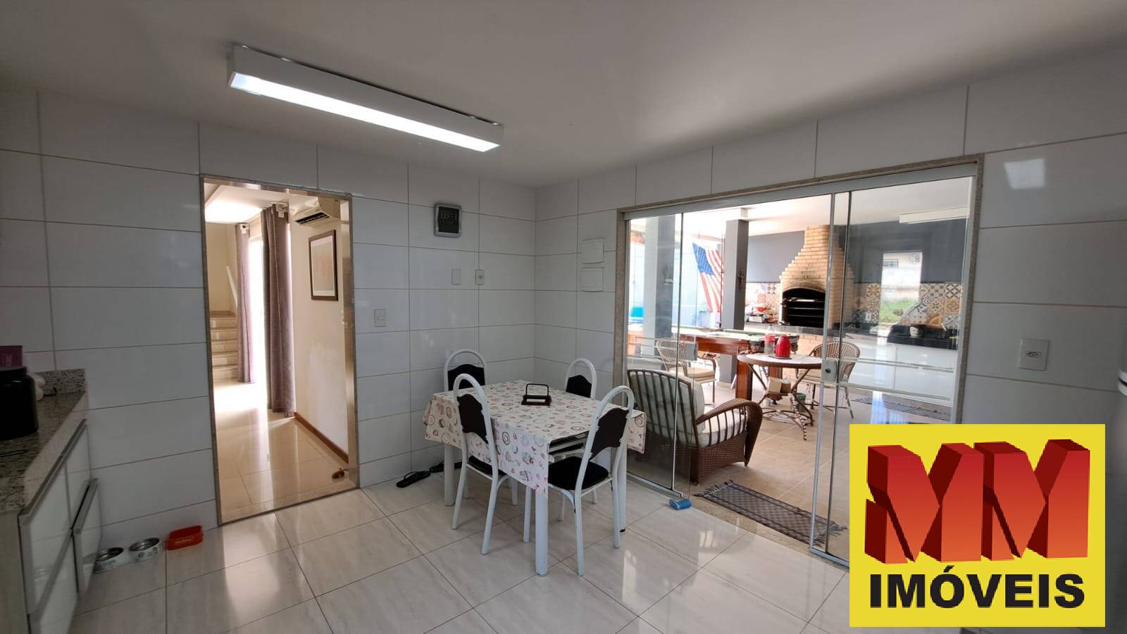 Casa de Condomínio à venda com 5 quartos, 365m² - Foto 9