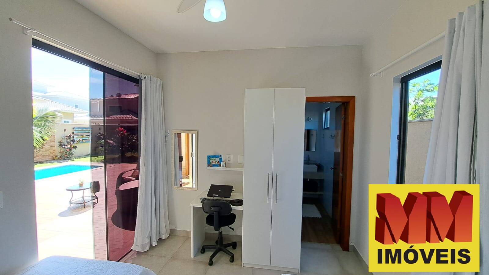 Casa de Condomínio à venda com 4 quartos, 220m² - Foto 33