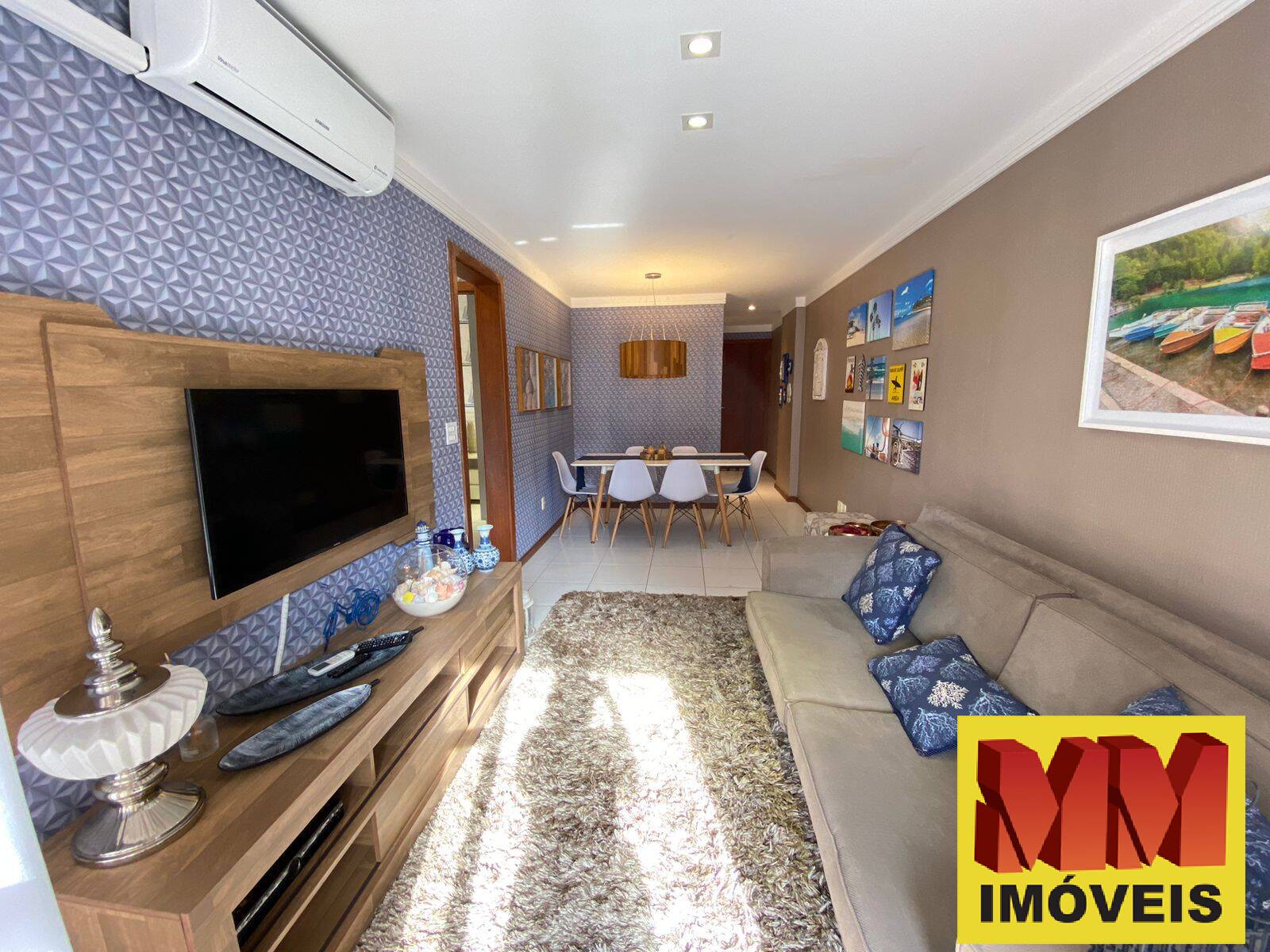 Apartamento à venda com 3 quartos, 98m² - Foto 1