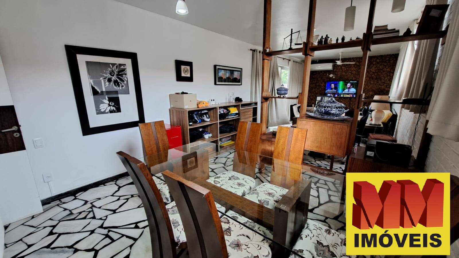 Casa à venda com 6 quartos, 250m² - Foto 15