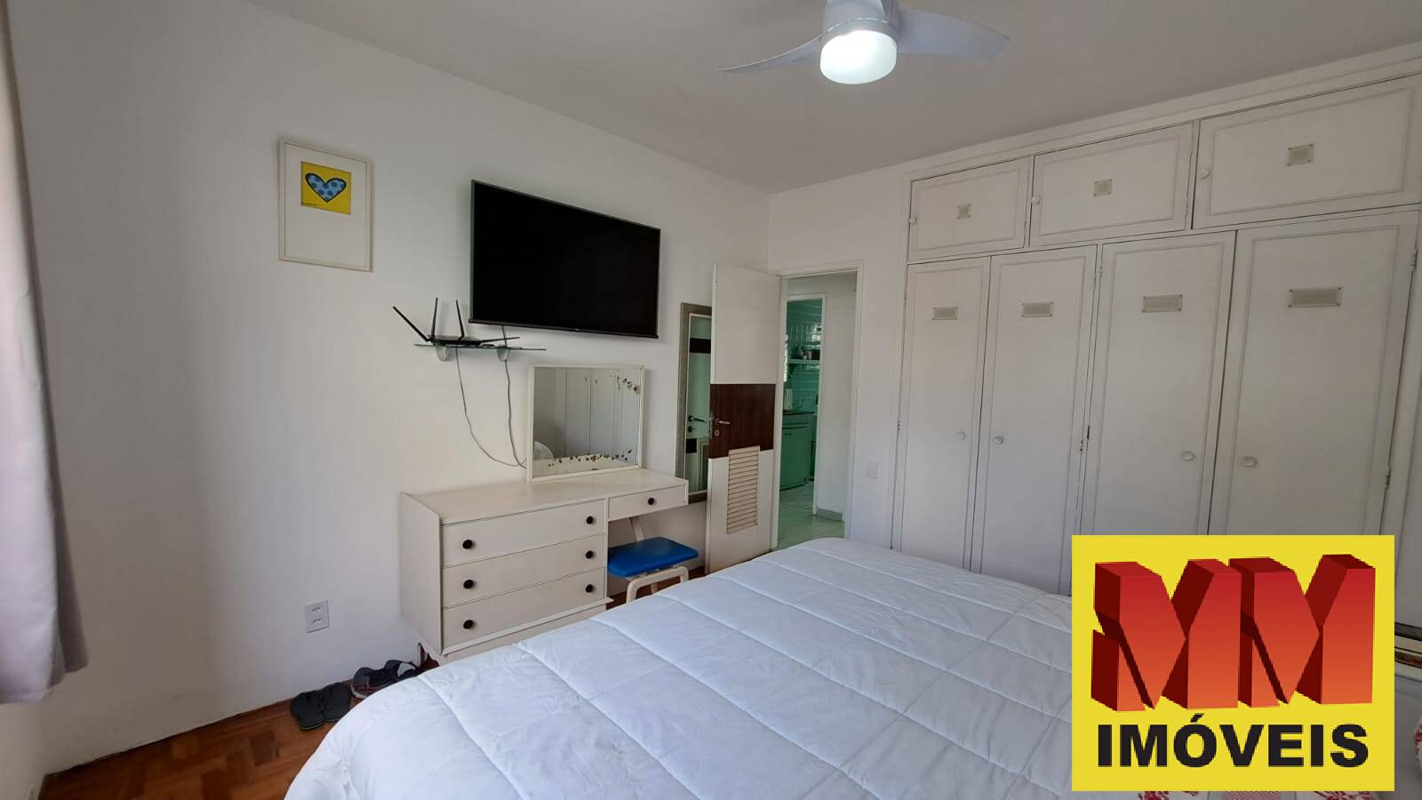 Casa à venda com 6 quartos, 250m² - Foto 46