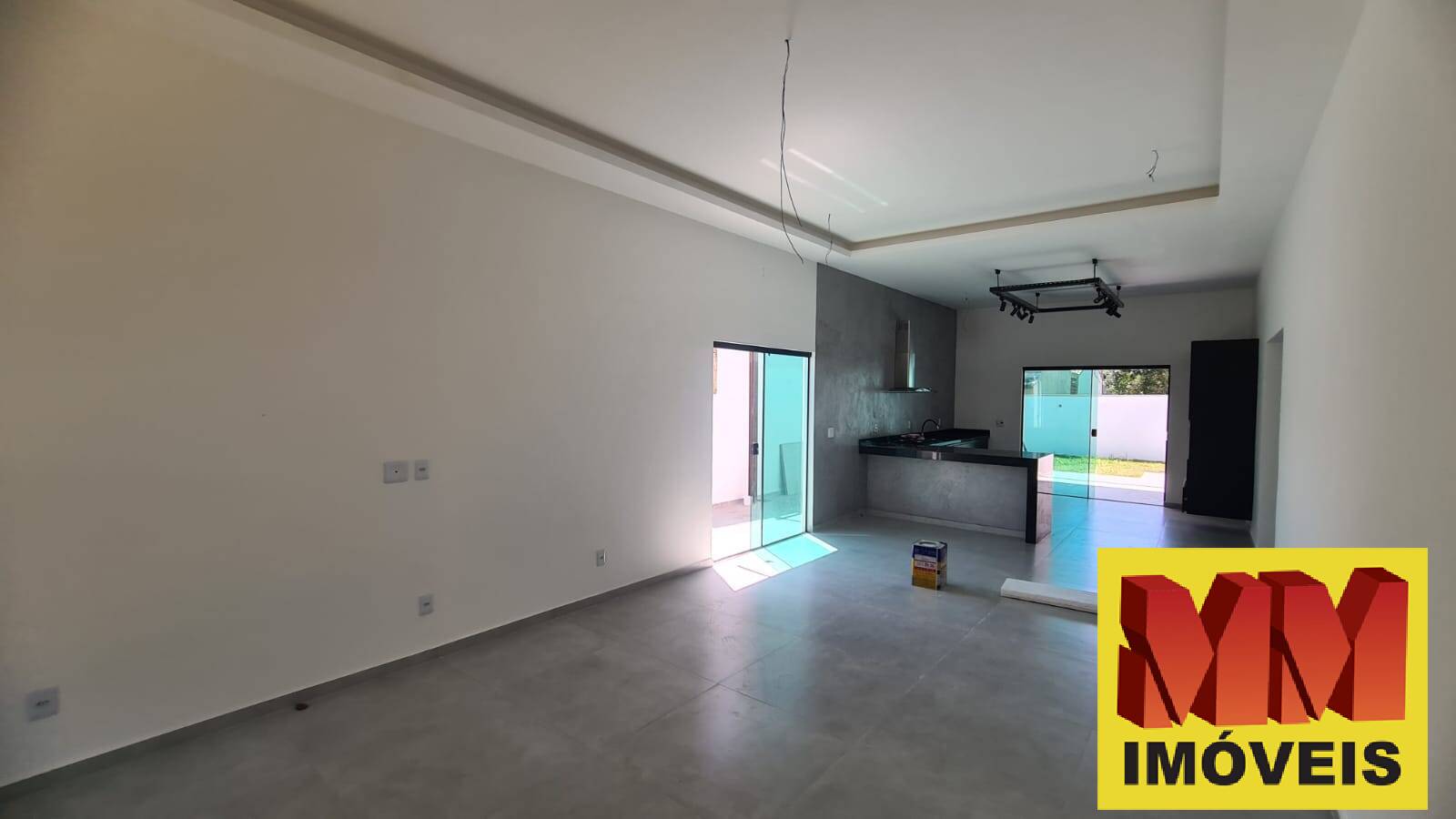 Casa de Condomínio à venda com 3 quartos, 134m² - Foto 2