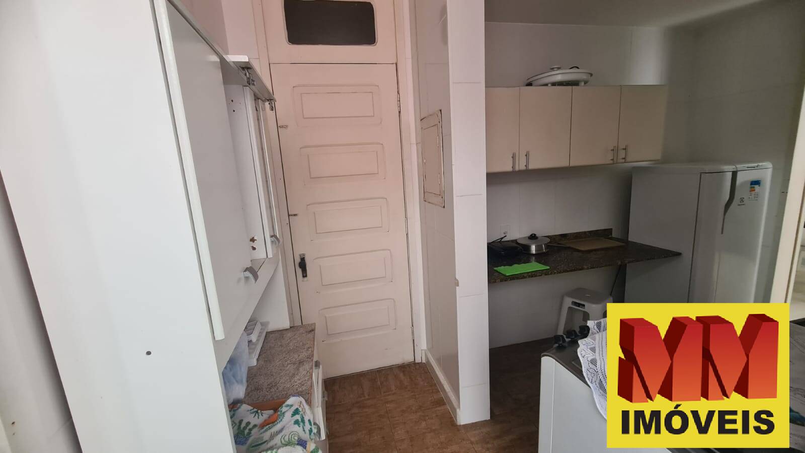 Apartamento à venda com 3 quartos, 74m² - Foto 9