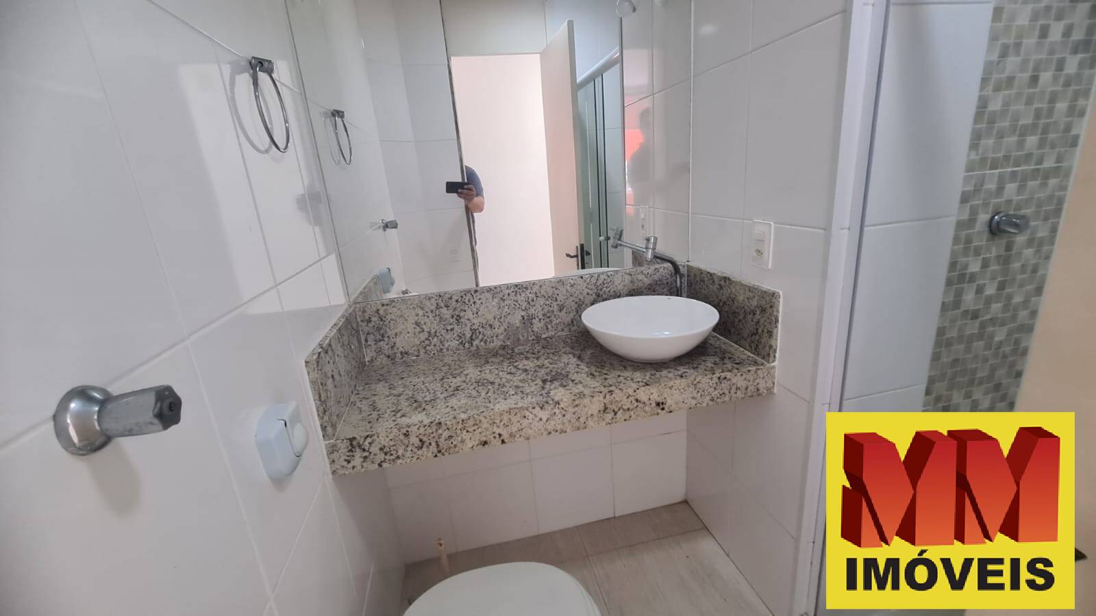 Apartamento à venda com 3 quartos, 74m² - Foto 25