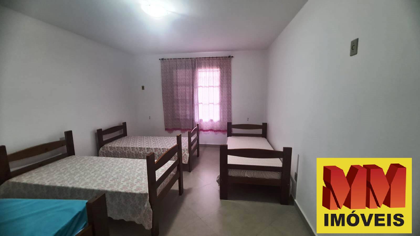 Casa à venda com 4 quartos, 200m² - Foto 28