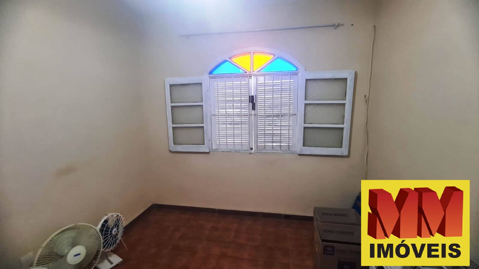 Casa à venda com 4 quartos, 200m² - Foto 45