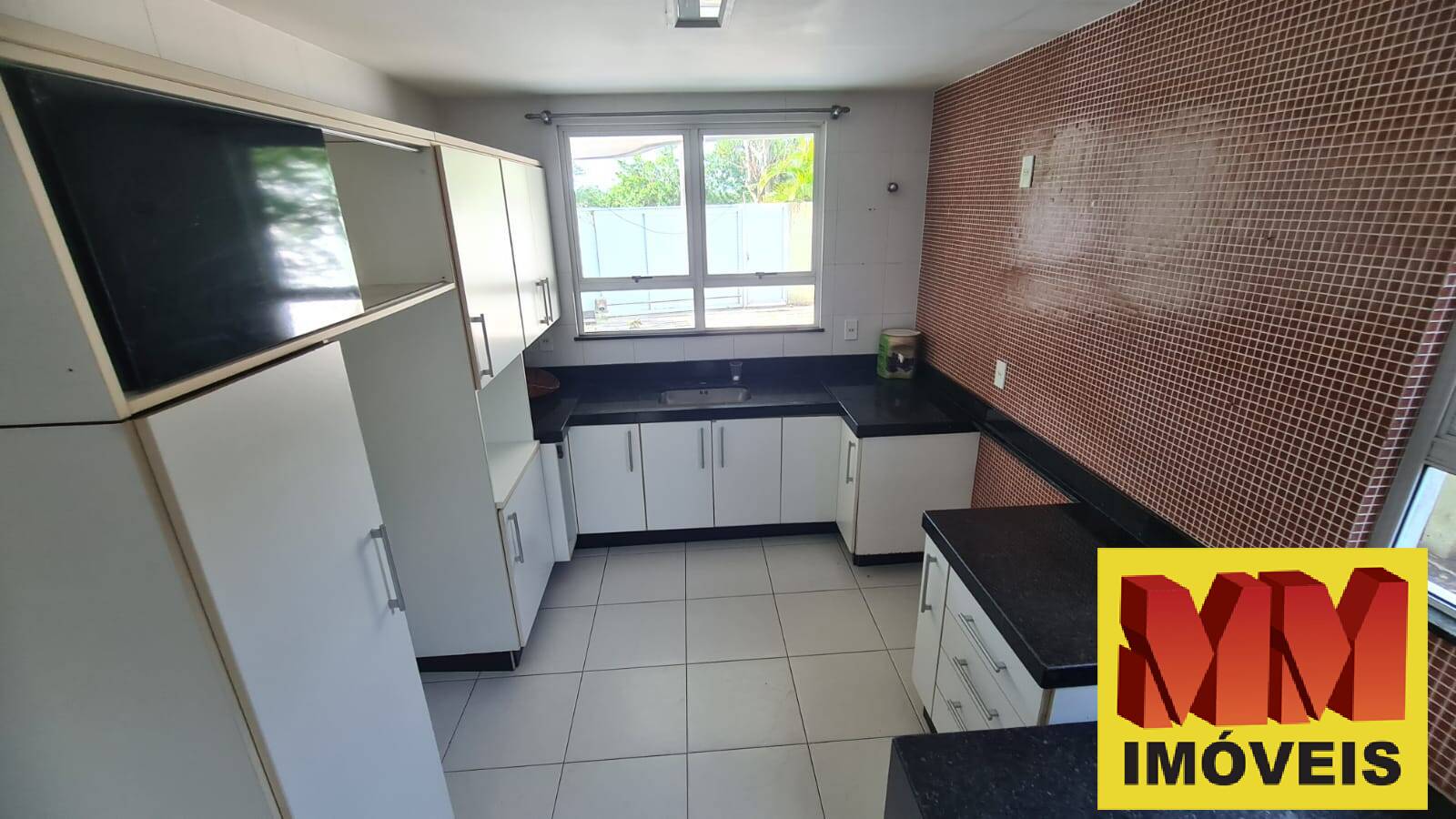 Casa à venda com 4 quartos, 169m² - Foto 6