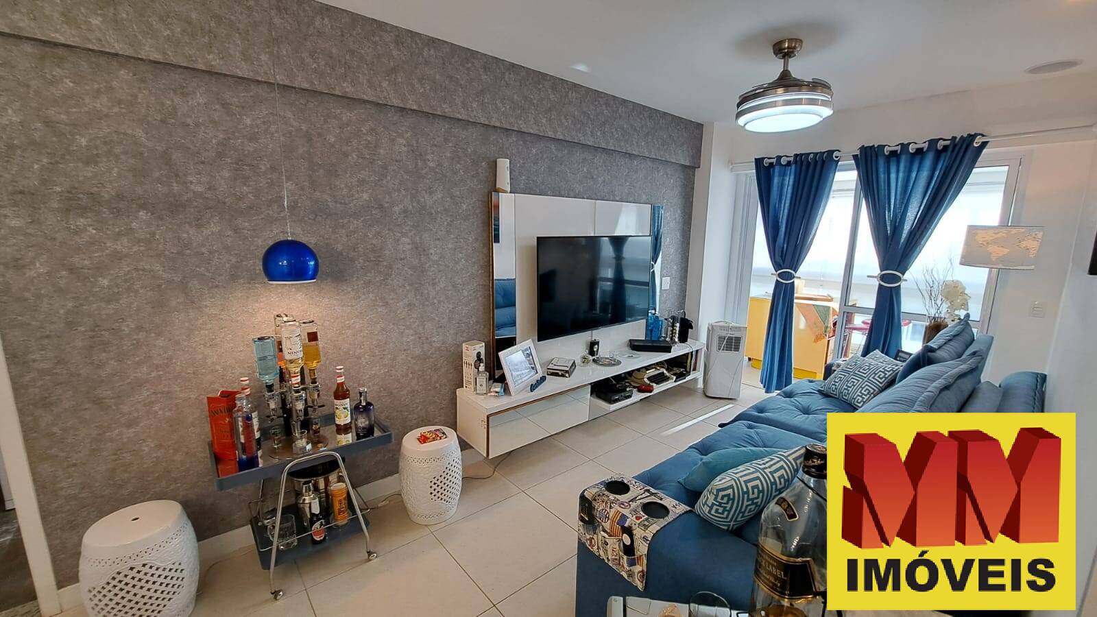 Apartamento à venda com 3 quartos, 150m² - Foto 3