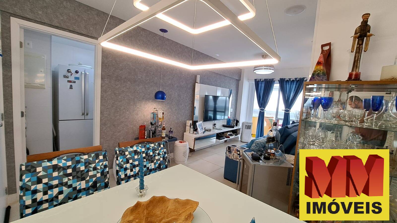 Apartamento à venda com 3 quartos, 150m² - Foto 7