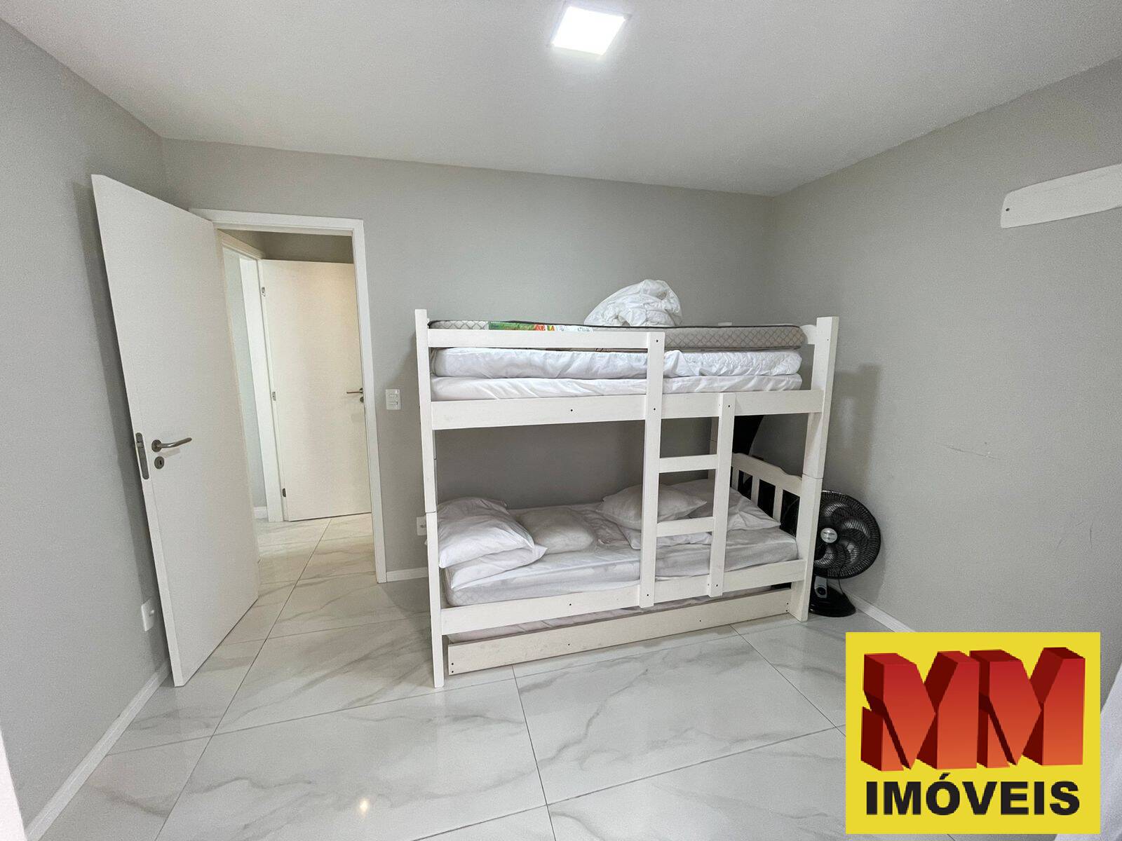 Apartamento à venda com 2 quartos, 85m² - Foto 16