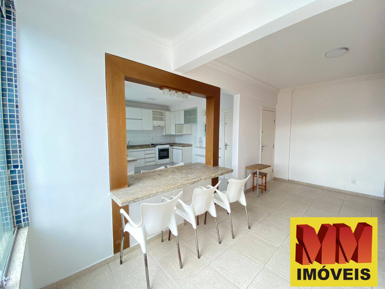 Apartamento à venda com 3 quartos, 78m² - Foto 4