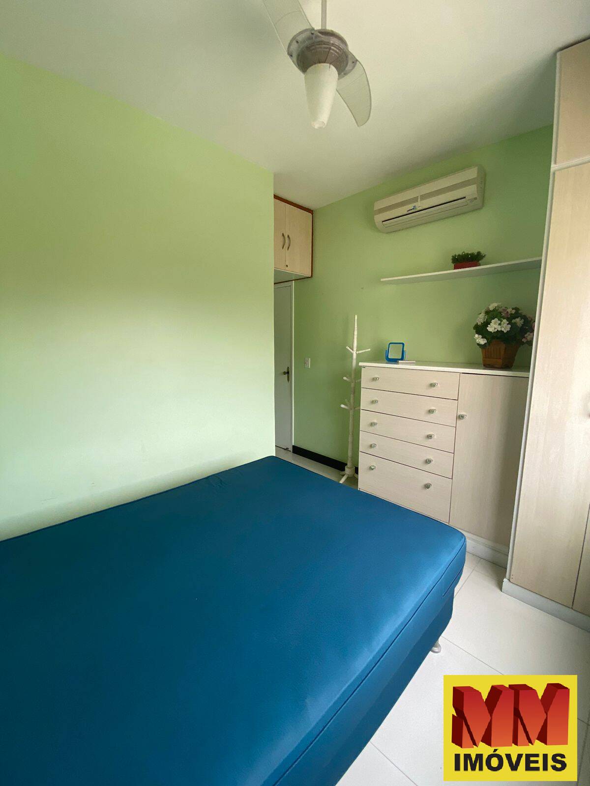 Apartamento à venda com 2 quartos, 75m² - Foto 10