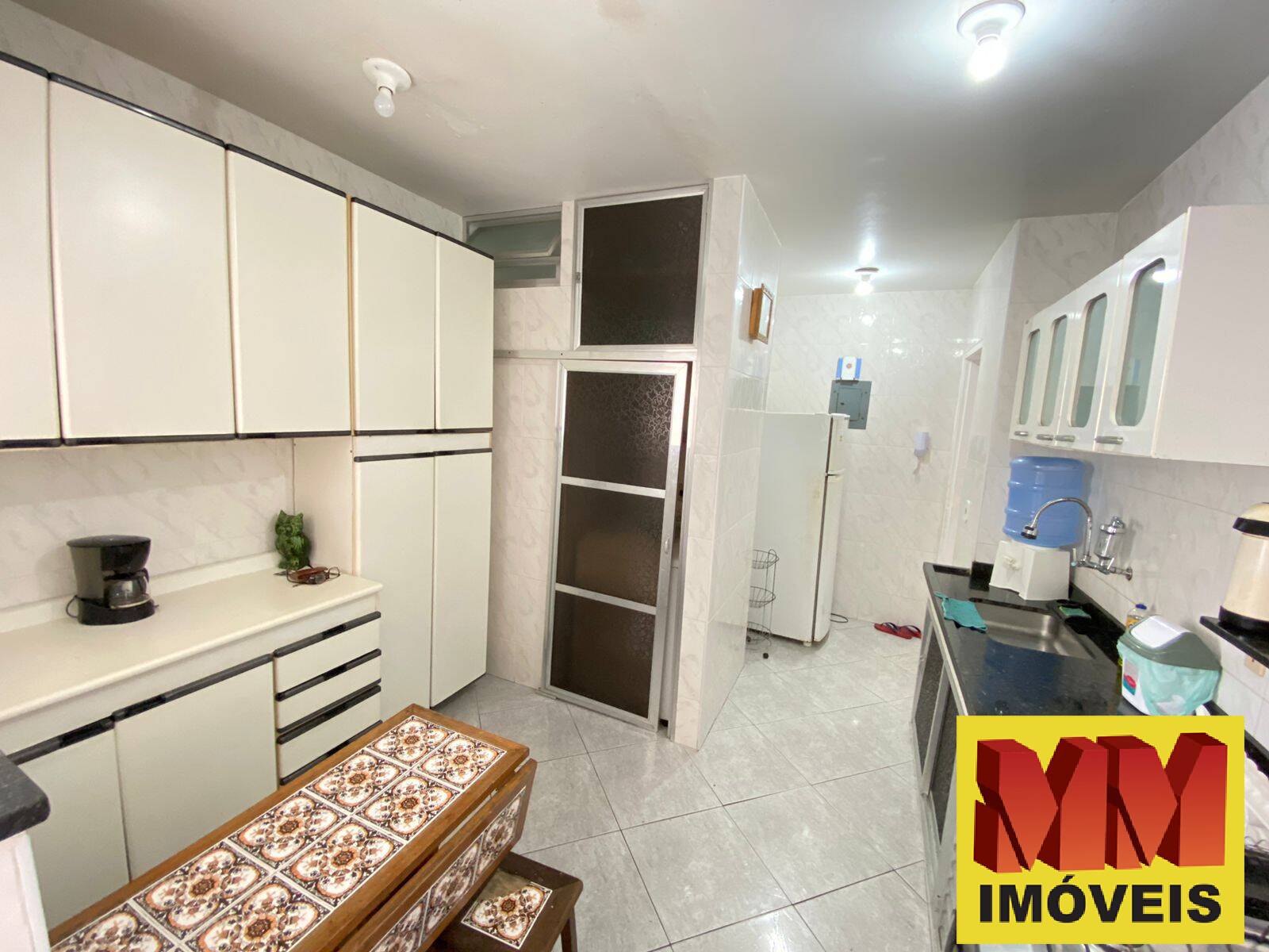 Apartamento à venda com 2 quartos, 80m² - Foto 26