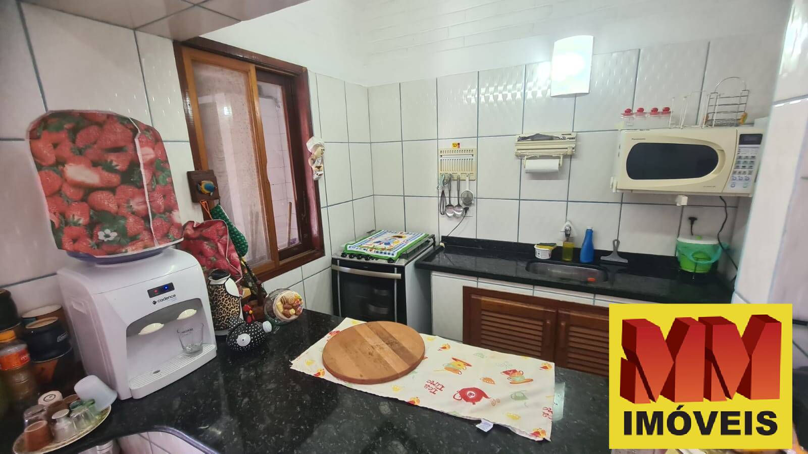 Casa de Condomínio à venda e aluguel com 4 quartos, 100m² - Foto 11