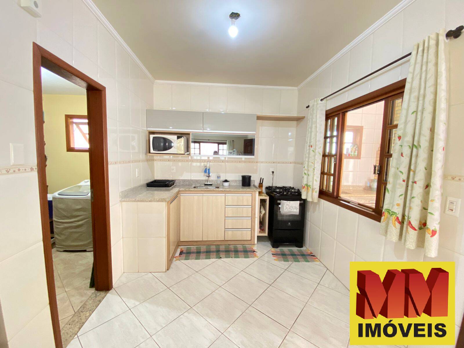 Casa à venda com 5 quartos, 180m² - Foto 18