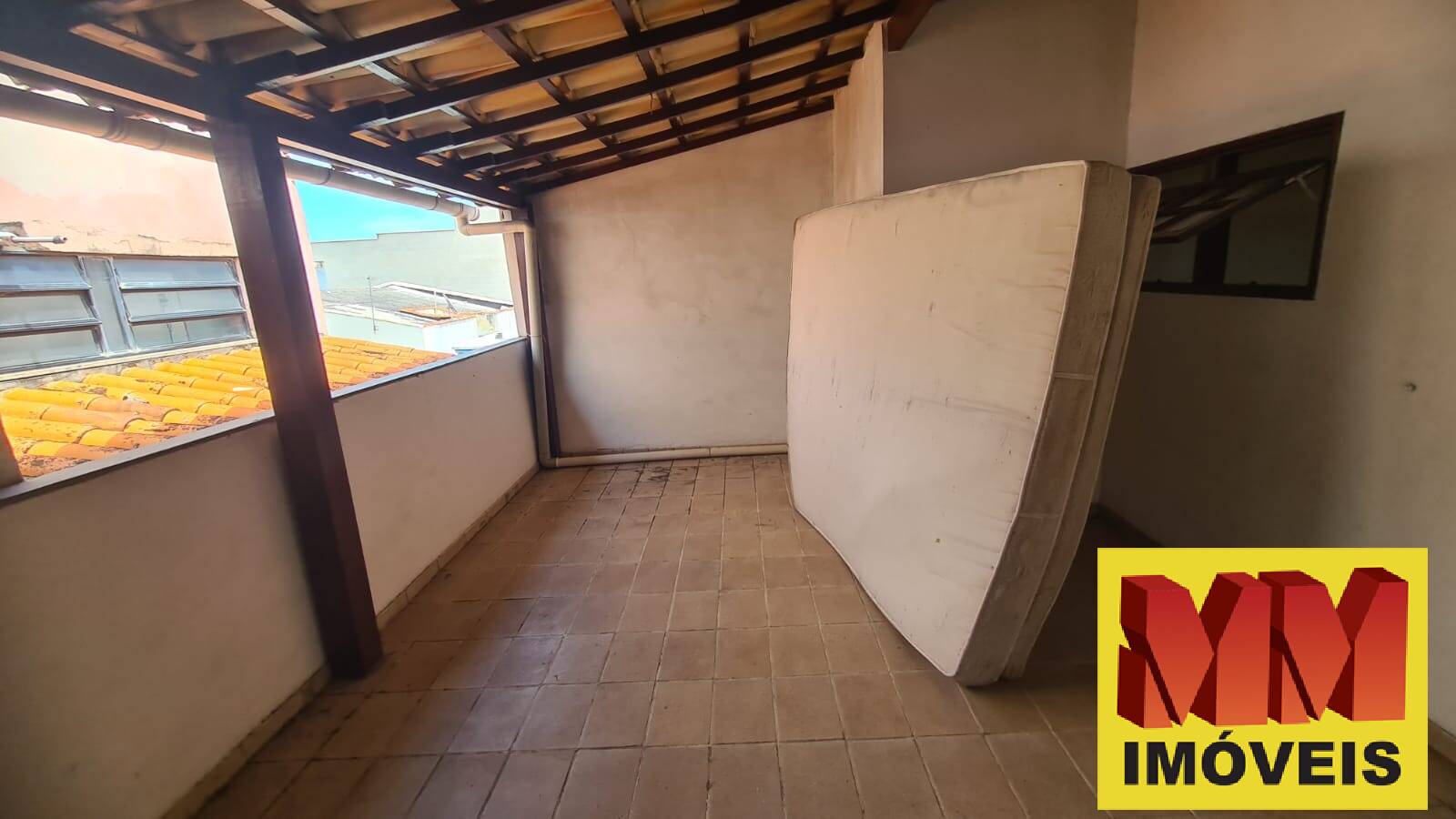 Casa à venda com 3 quartos, 250m² - Foto 42