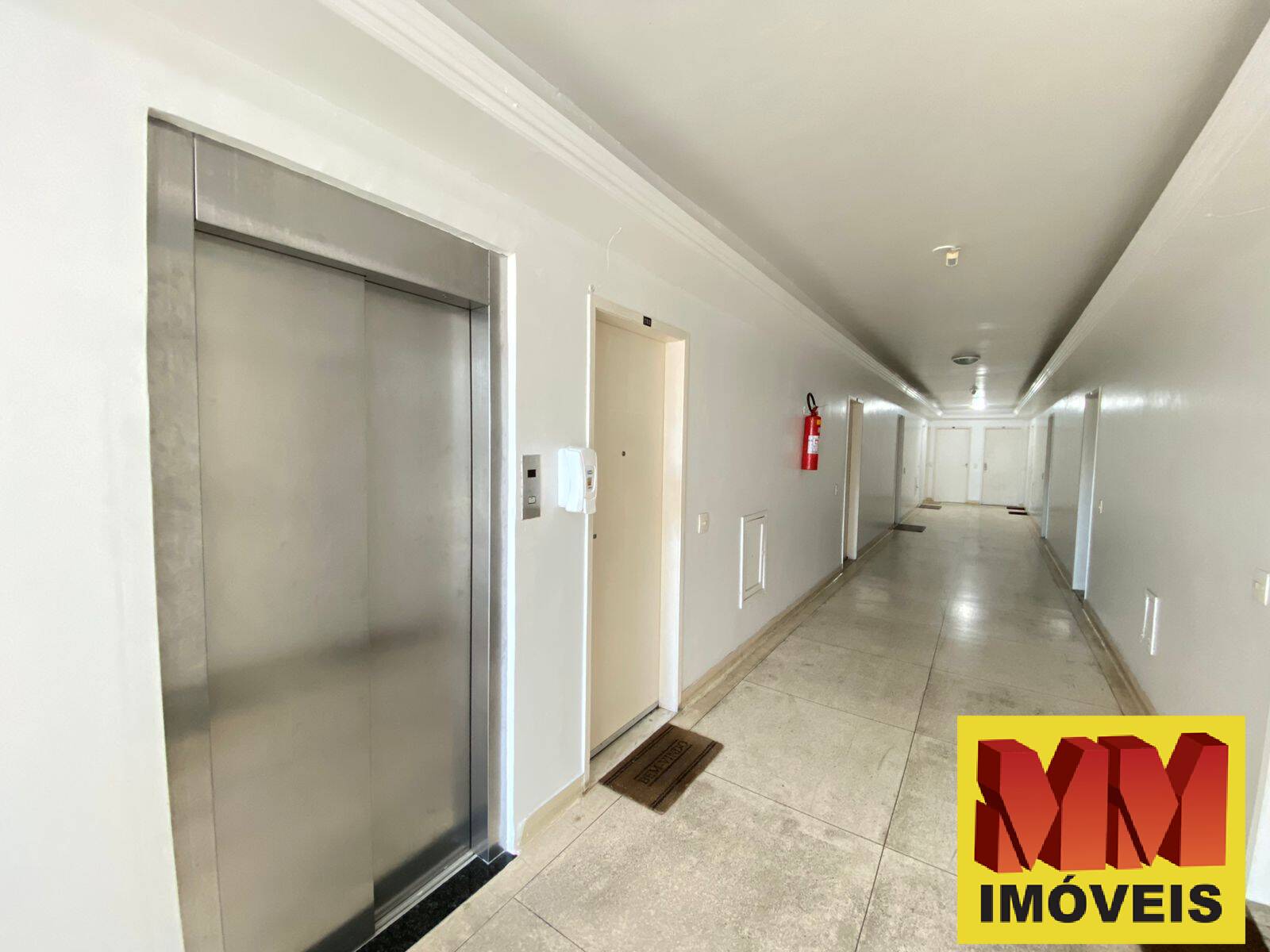 Apartamento à venda com 2 quartos, 76m² - Foto 4