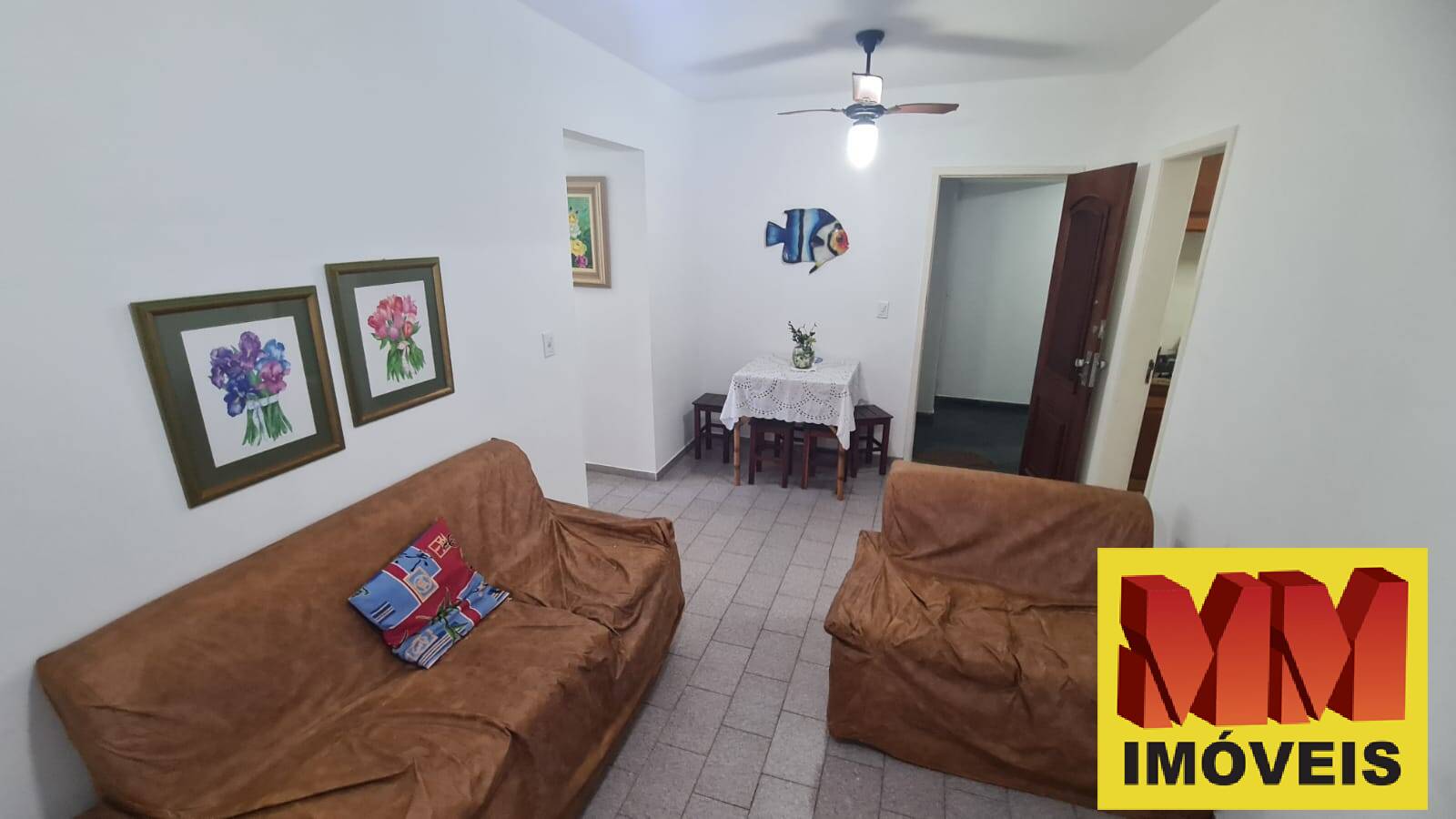 Apartamento à venda com 2 quartos, 70m² - Foto 4