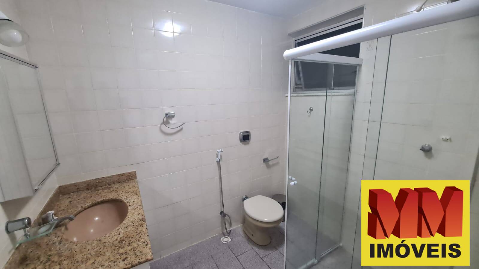 Apartamento à venda com 2 quartos, 70m² - Foto 9