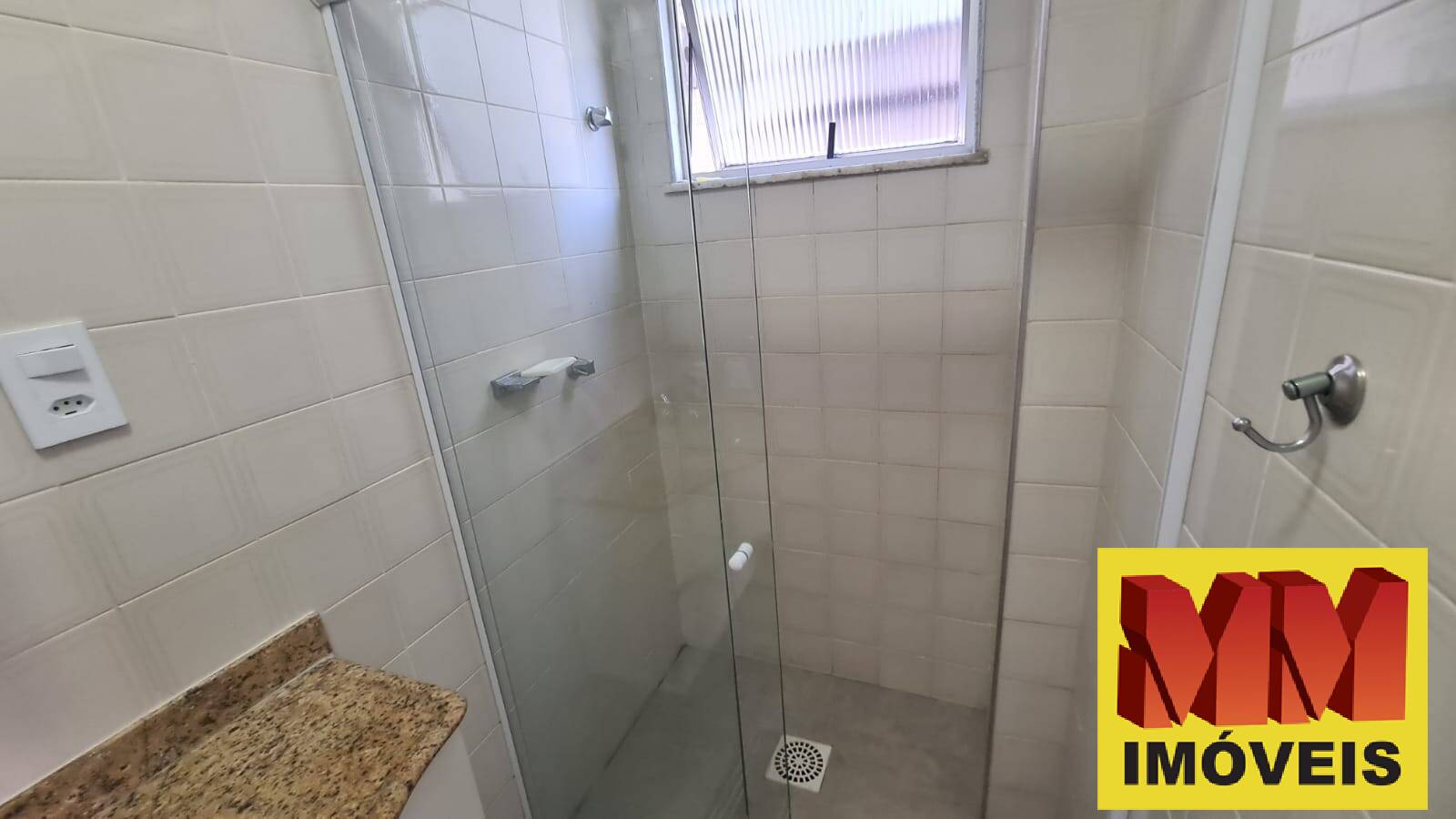 Apartamento à venda com 2 quartos, 70m² - Foto 23