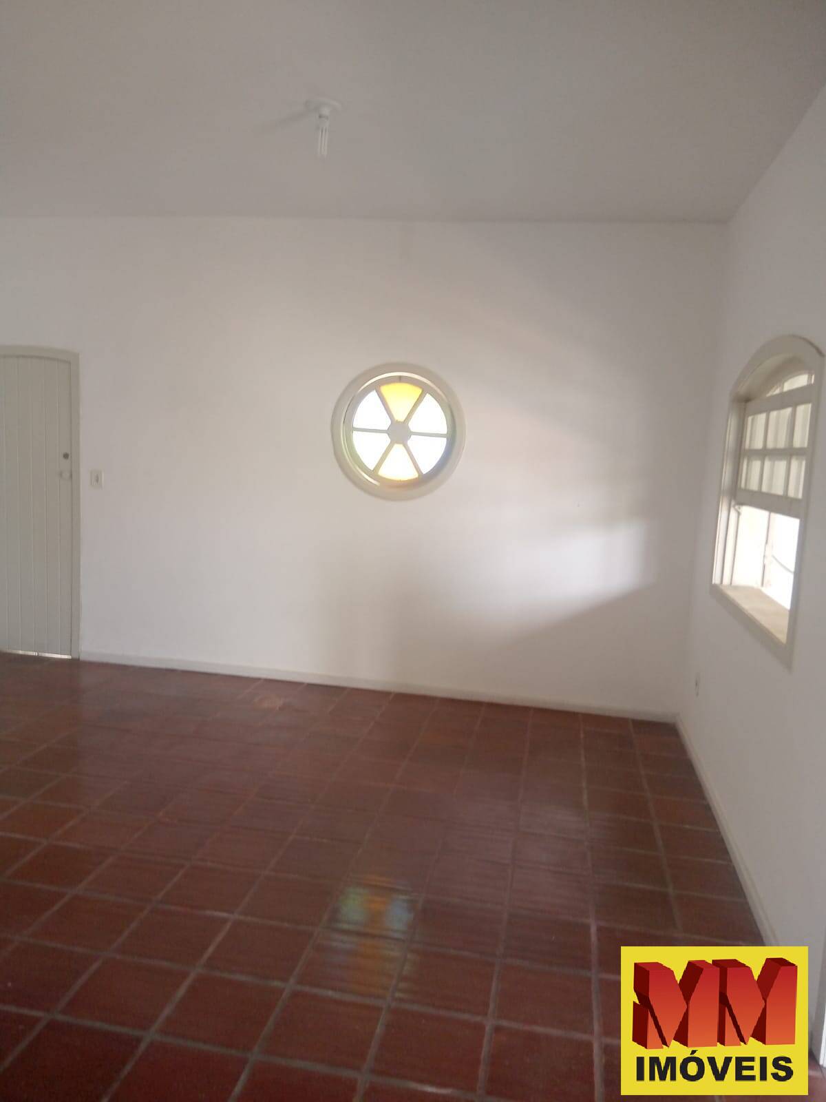 Casa à venda com 4 quartos, 200m² - Foto 9