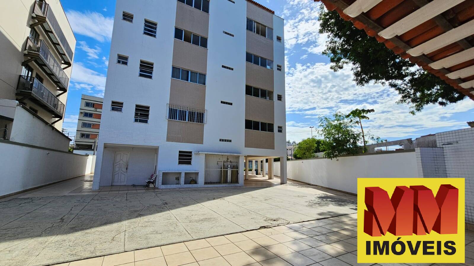 Apartamento à venda com 3 quartos, 129m² - Foto 32