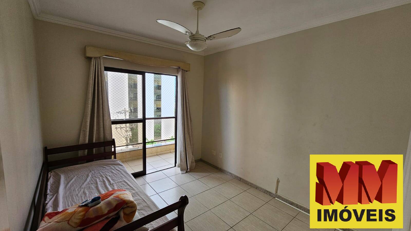 Apartamento para alugar com 3 quartos, 110m² - Foto 14