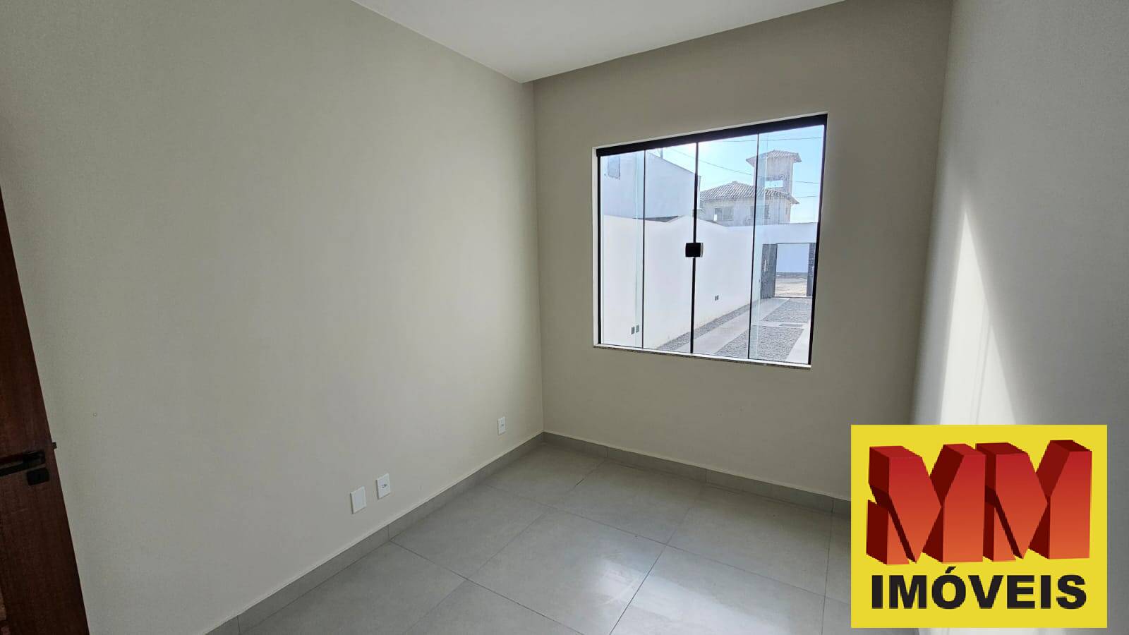 Casa à venda com 2 quartos, 60m² - Foto 15