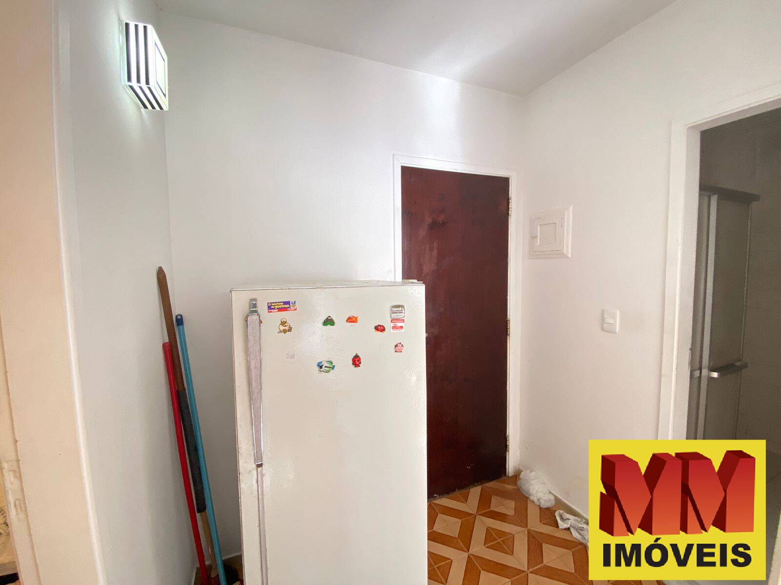 Apartamento à venda com 1 quarto, 40m² - Foto 11